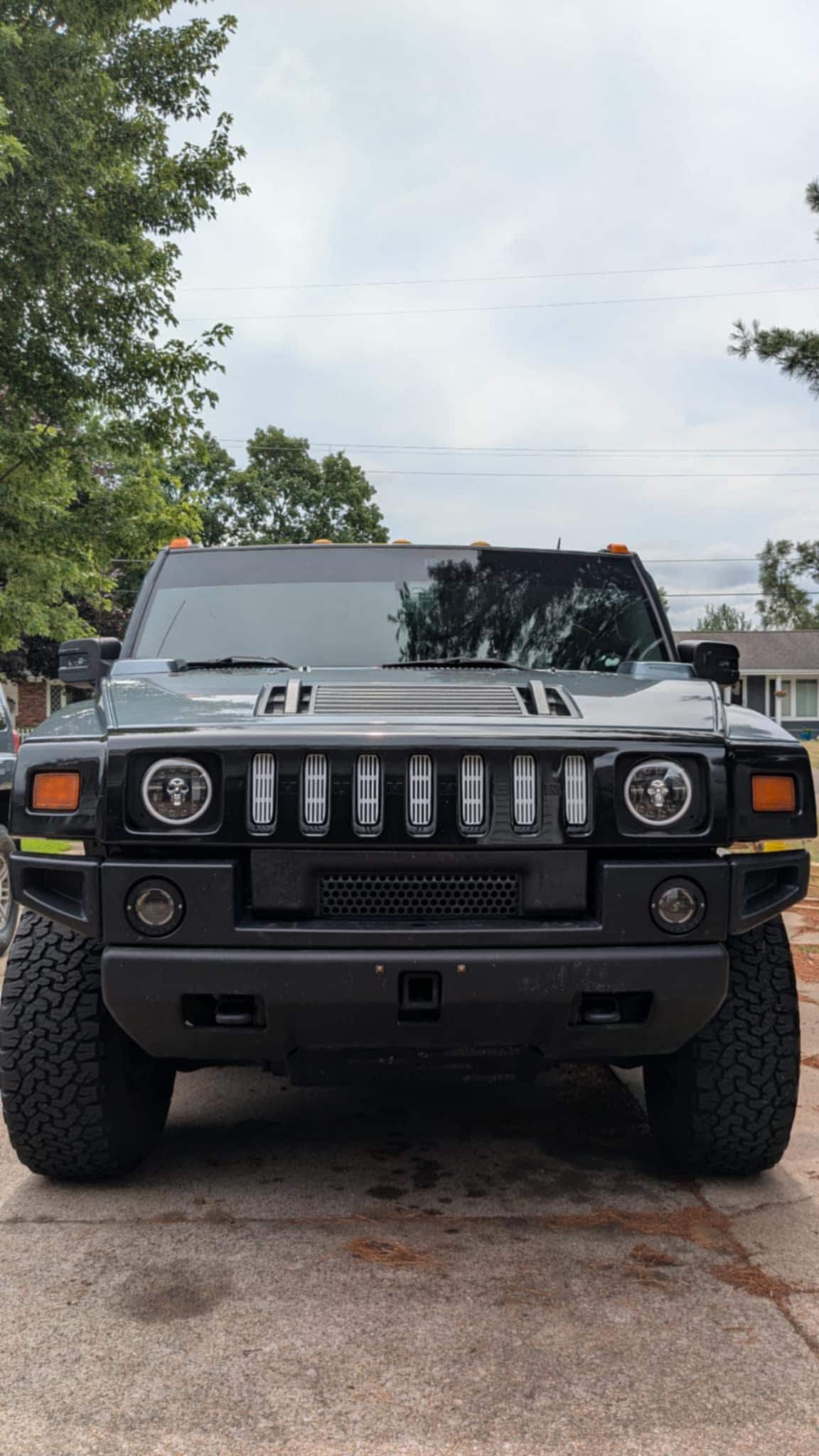 Custom Hummer H2 Grill Inserts – Snap-In - No-Drill - 4 Designs & 9 Colors