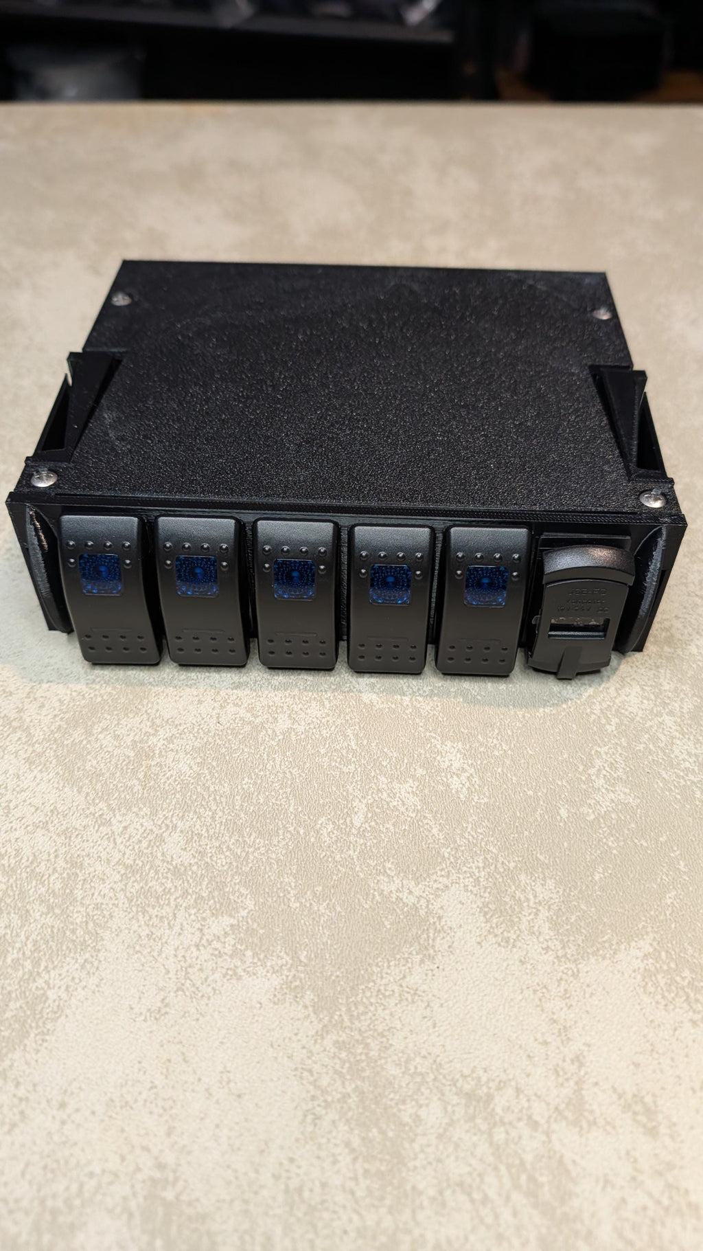 Hummer H2 OnStar Delete Switch Box | 5 or 6 Switch Panel | Full Kit or Box-Only Upgrade