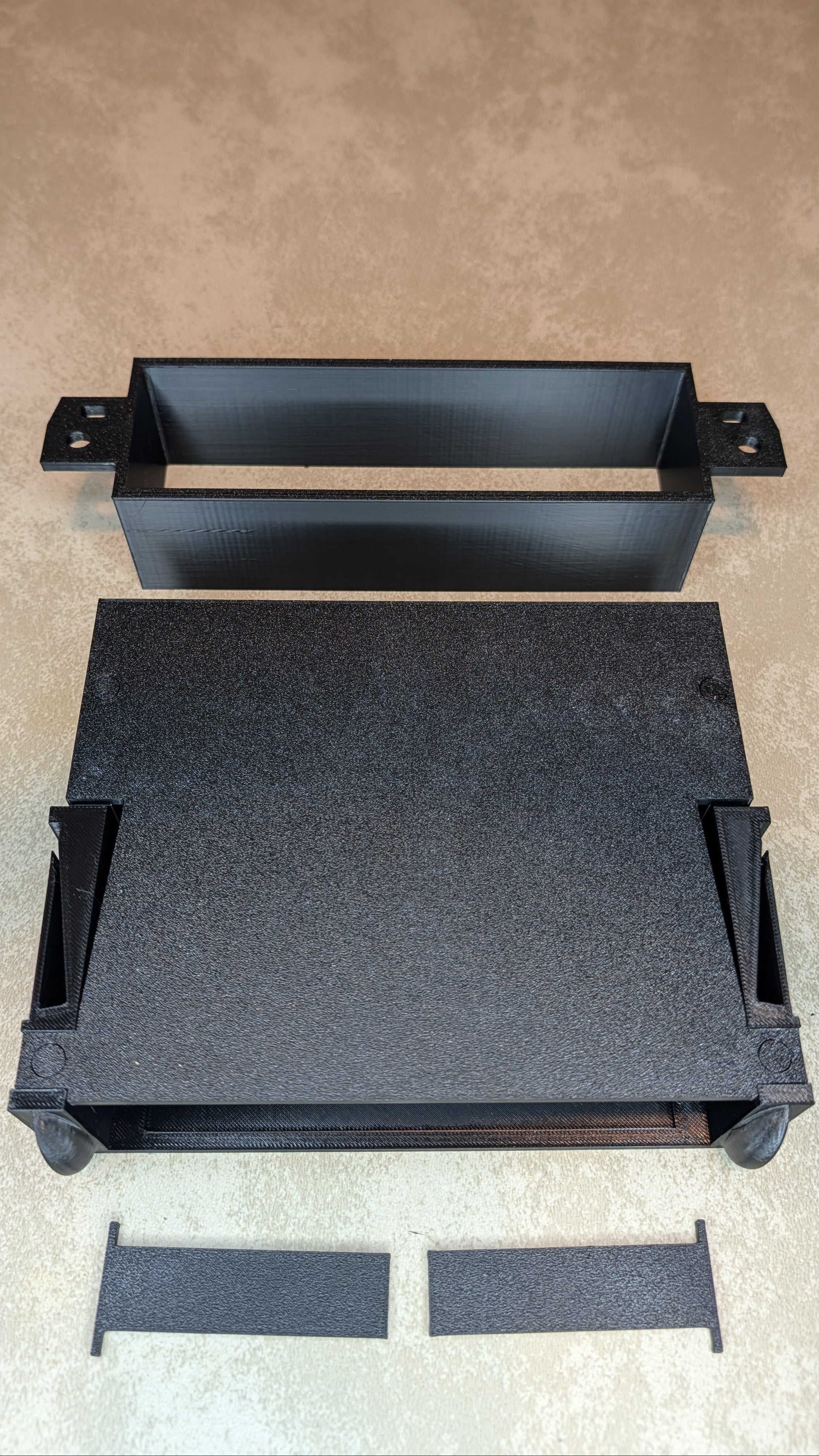 Hummer H2 OnStar Delete Pocket – Bolt-In Dash Storage Upgrade