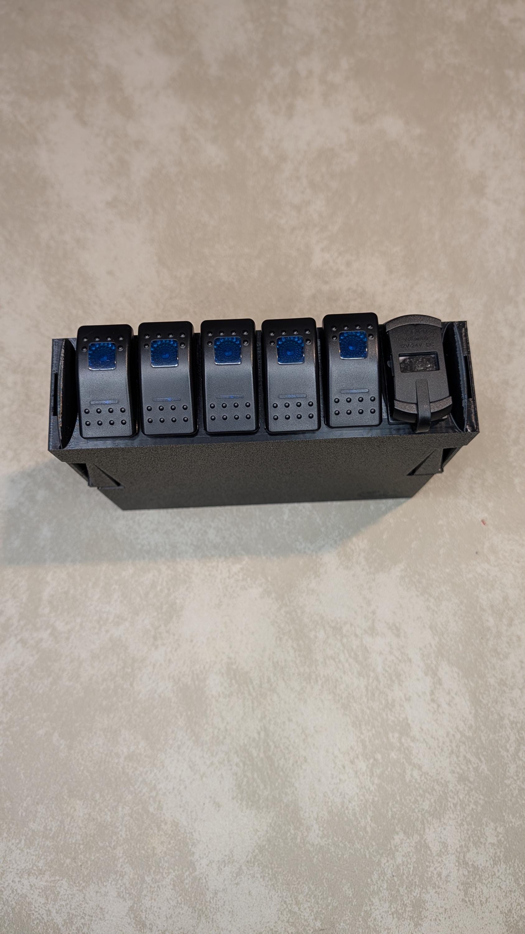 Hummer H2 OnStar Delete Switch Box | 5 or 6 Switch Panel | Full Kit or Box-Only Upgrade